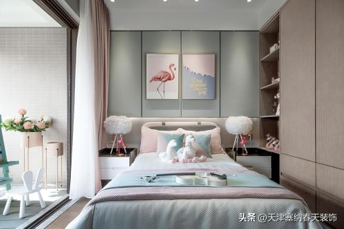 Small details that require attention in design of bedroom
