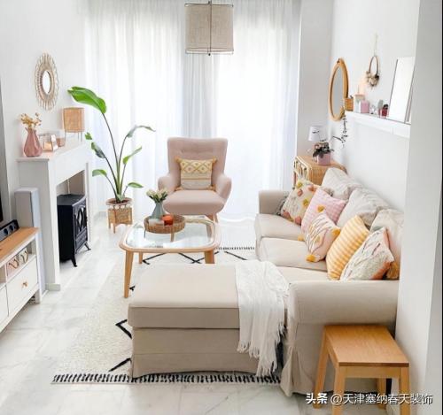 Practical skills in decorating a small apartment
