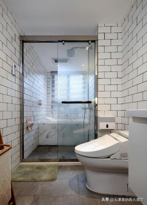 How to decorate a small bathroom so that it is beautiful and practical, and size has doubled
