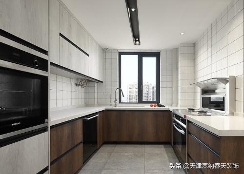 Master these kitchen decorating skills, kitchen is not only beautiful but also very practical.
