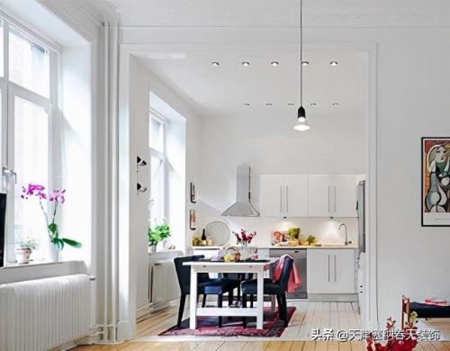 Is kitchen in a small apartment too small? It is not only practical but also beautiful
