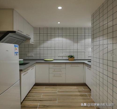 The small kitchen is designed in such a way as to help you pretend to be perfect home.
