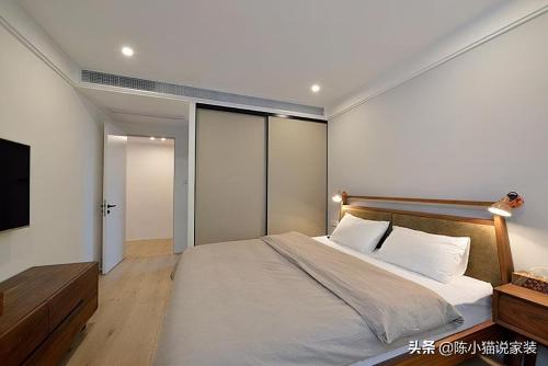 Demonstrating a new house of 148 sq. m by lake, spent 300,000 yuan to create a minimalist, light and luxurious style, is effect up to standard?
