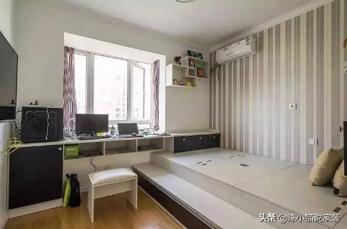 Show off newly installed new house, whole house costs 200,000 yuan, you will never guess material of TV wall.

