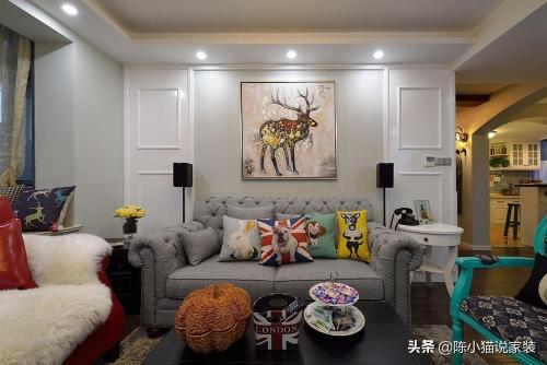 Buying a typical community room for as little as 50,000 RMB and replacing it with new furniture and decorations is truly a bargain.
