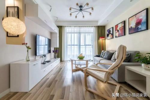 Show off your new 98㎡ two-bedroom house, ceiling looks good, save thousands of yuan.
