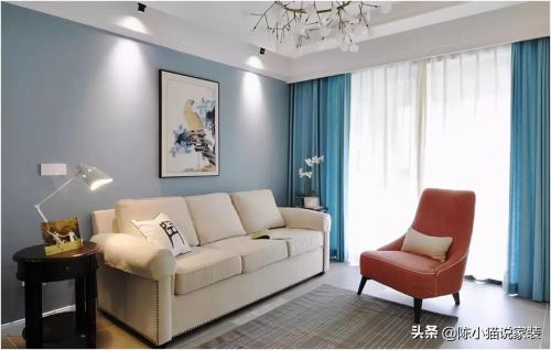 All savings were spent on wedding hall with an area of ​​88 square meters, which, after finishing, is very beautiful, and fastidious mother-in-law is satisfied.
