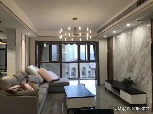 80,000 yuan for a 111 square meter three-bedroom apartment. I think extravagant marble TV wall looks more and more rustic!

