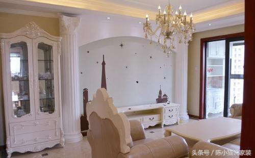The construction of 92-square-meter Jiangou New House was completed, and Roman column-shaped television wall was made using molds. The effect is amazing!
